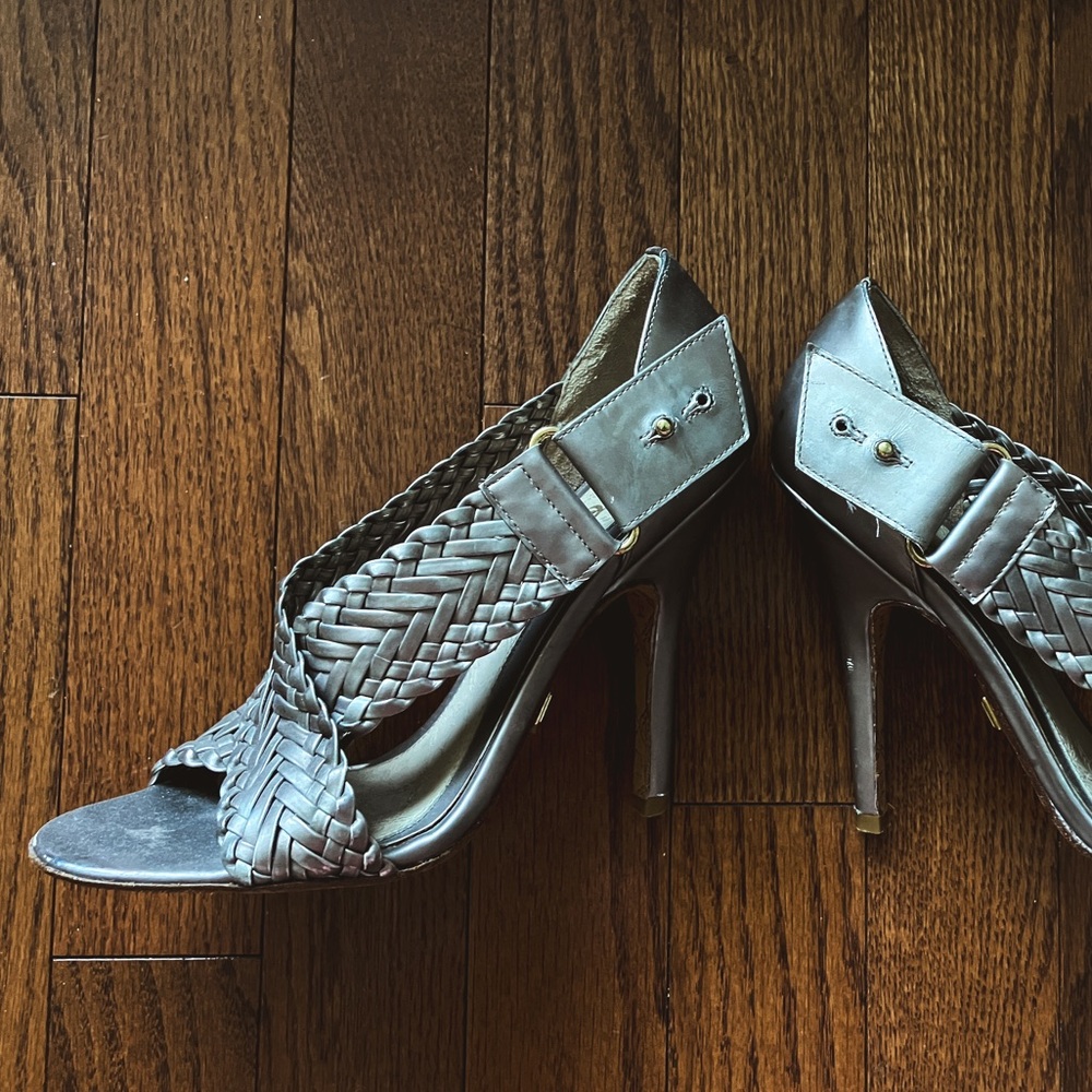 L.A.M.B. STILETTOS | METALLIC TAUPE | SIZE 5 1/2